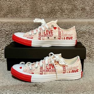 Converse Chuck Taylor All Star Low Top “Love Fearlessly” 7.5W - New